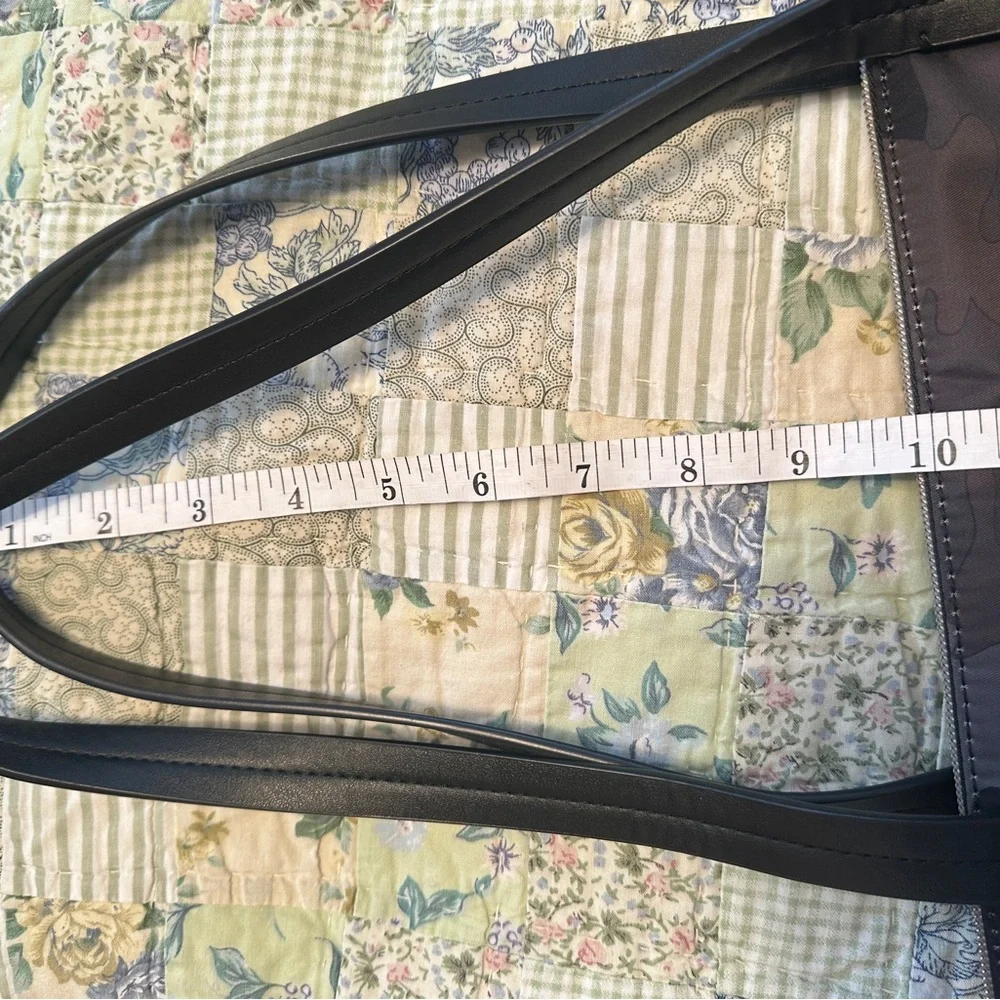 Stella & Dot Lady Boss Tote Bag- Black Camo with Rose Gold Accents - Picture 13 of 14